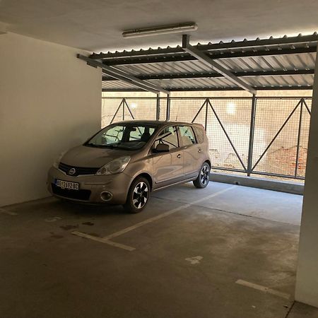 Apartmani Simic Quatro Valjevo Luaran gambar