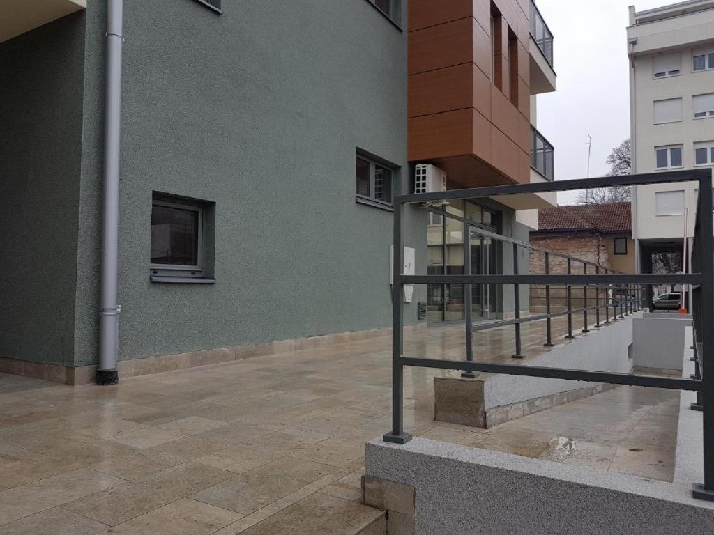Apartmani Simic Quatro Valjevo Luaran gambar