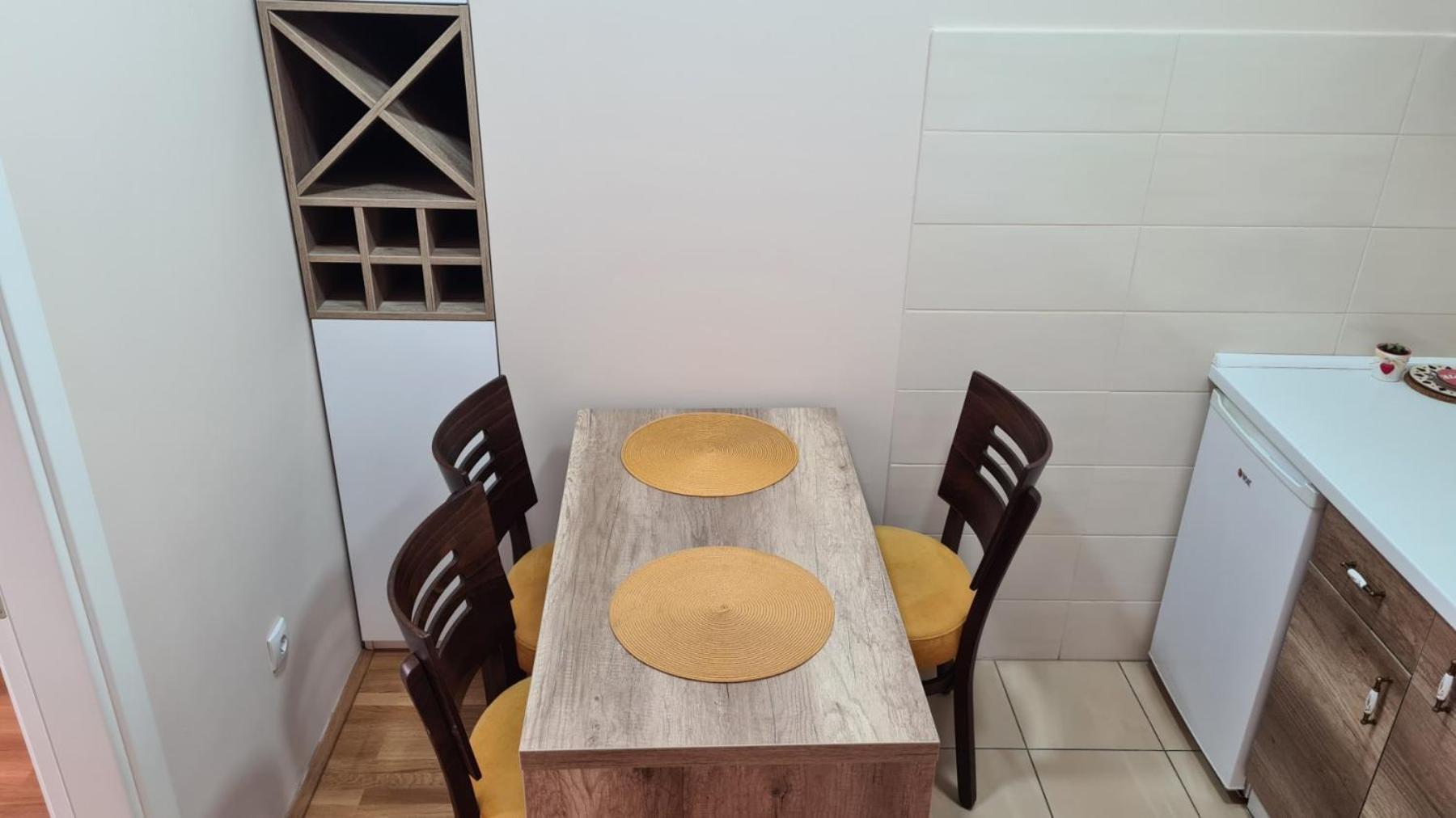 Apartmani Simic Quatro Valjevo Luaran gambar