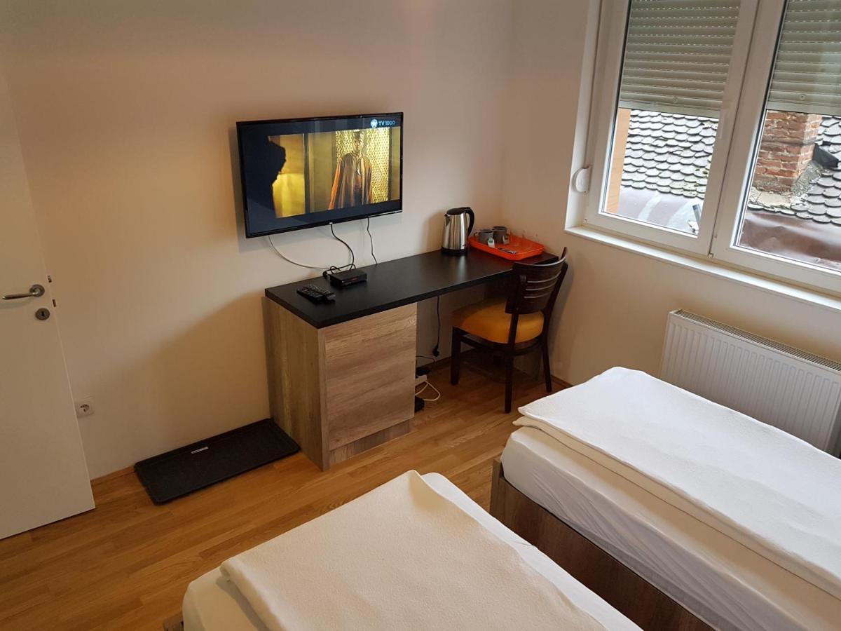 Apartmani Simic Quatro Valjevo Luaran gambar