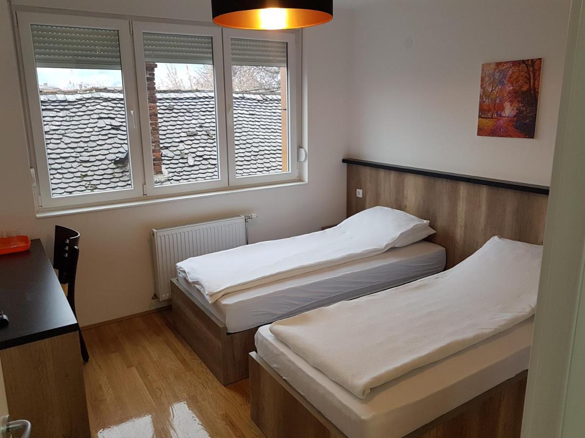Apartmani Simic Quatro Valjevo Luaran gambar